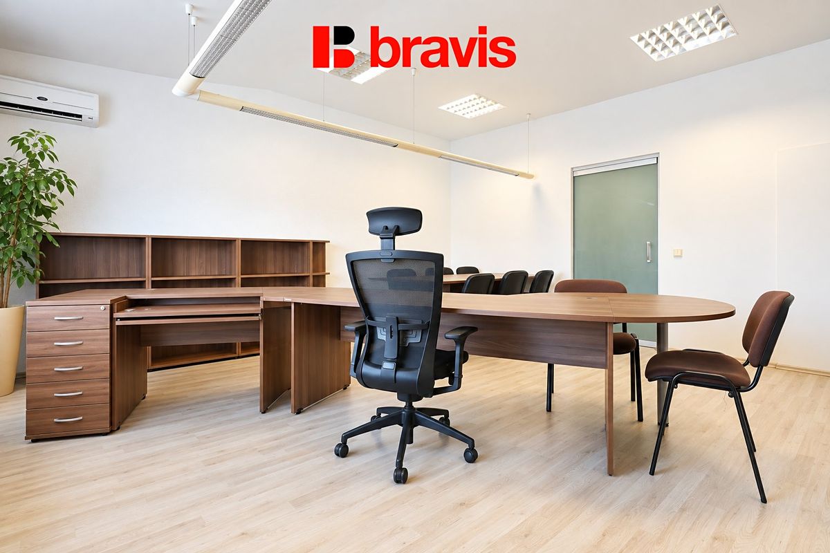 Pronájem kanceláře 72 m² – fotografie 2