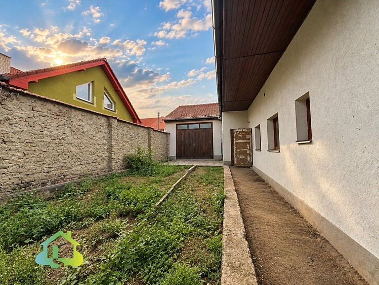 Комерційне приміщення на продаж, 632 м² (21 з 28)
