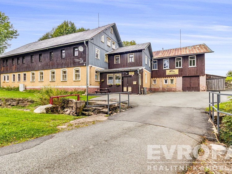 Комерційне приміщення на продаж, 1 751 м² (28 з 35)