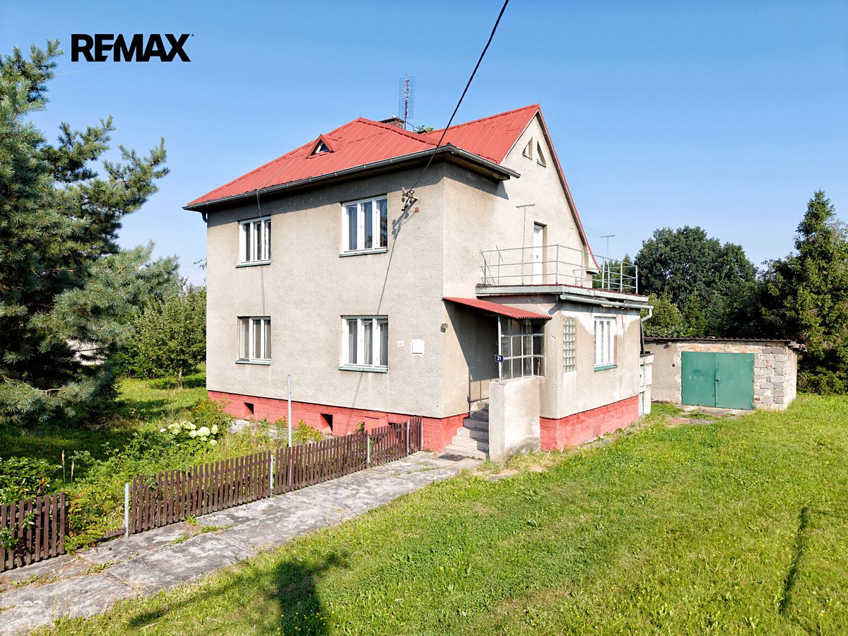 Prodej rodinného domu 158 m², pozemek 979 m²