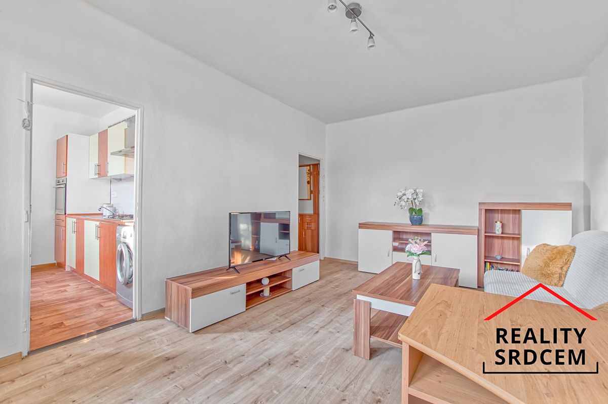 Pronájem bytu 2+1 52 m² – fotografie 3