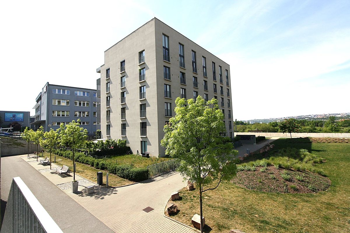 Pronájem bytu 2+kk 55 m²