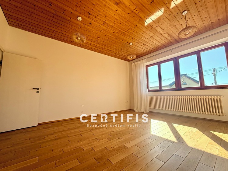 Haus zur Miete, 278 m² (9 von 17)
