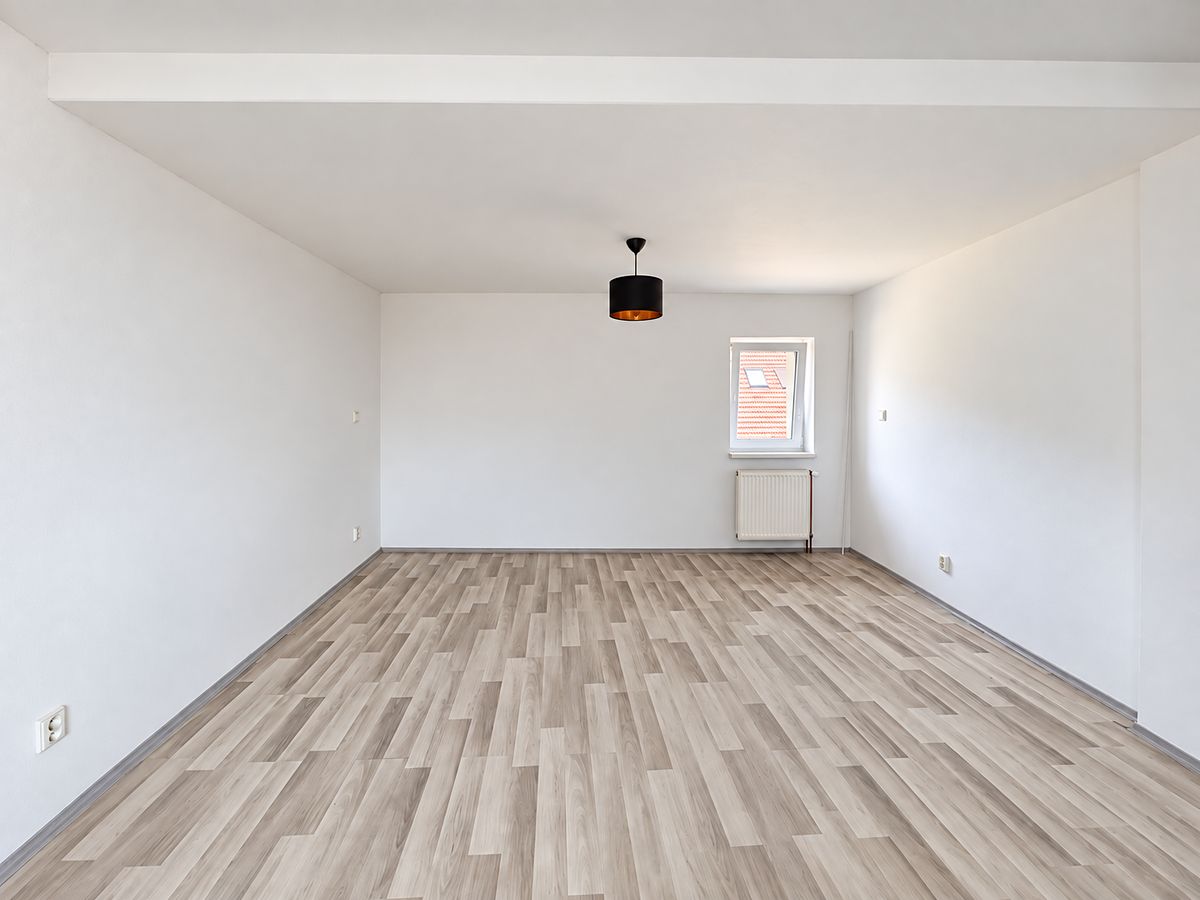 Pronájem bytu 2+kk 60 m² – fotografie 3