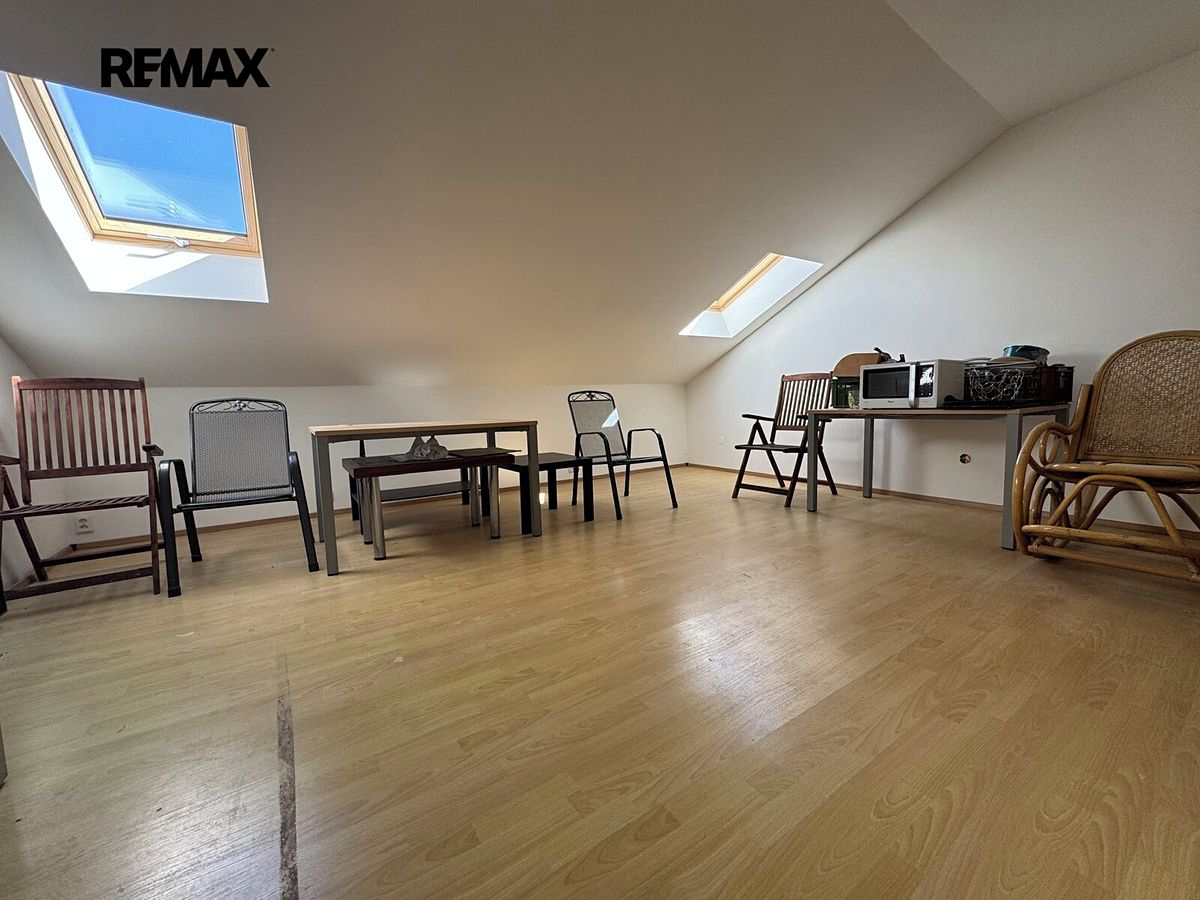 Pronájem bytu 4+1 37 m²