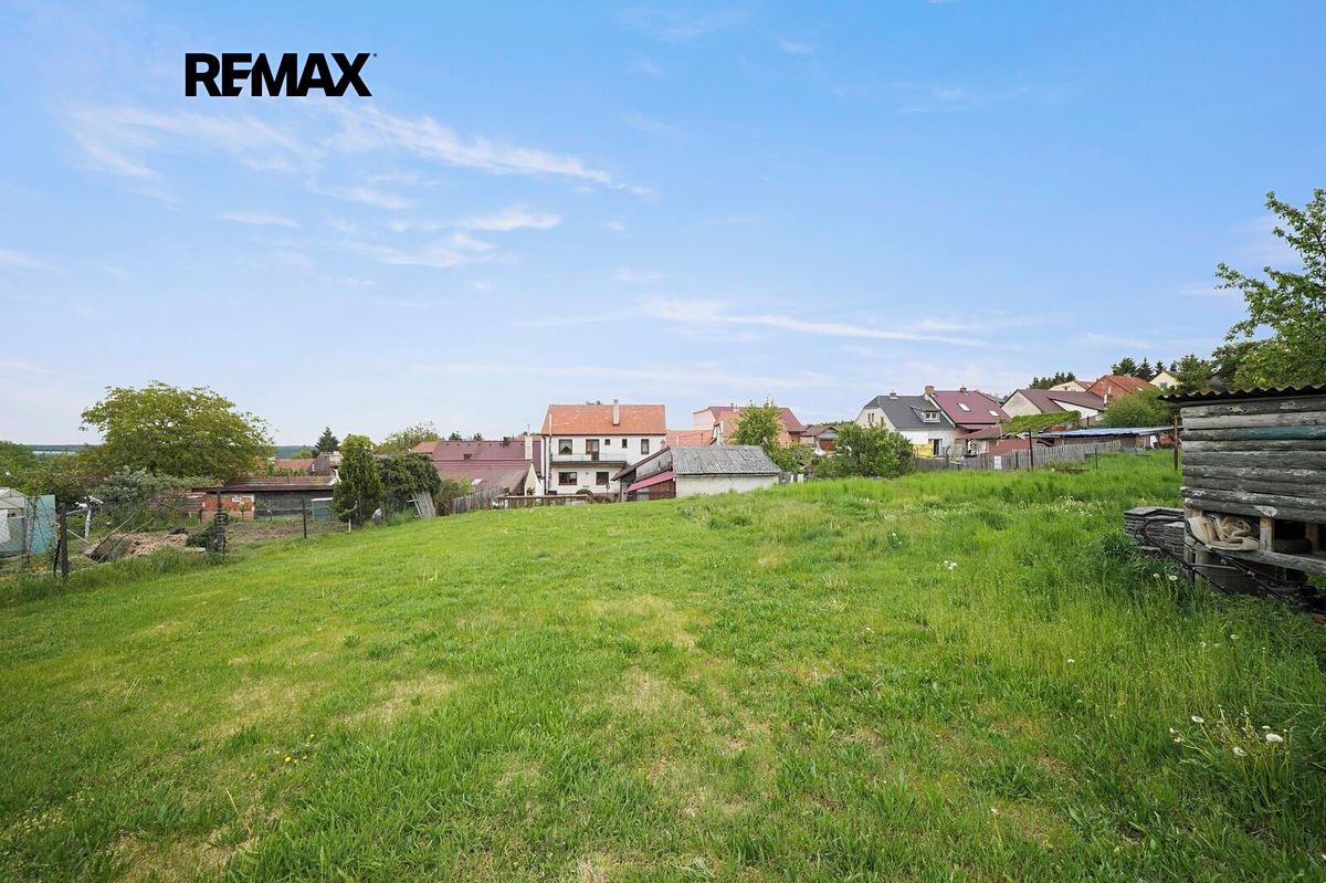 Prodej zahrady 826 m²