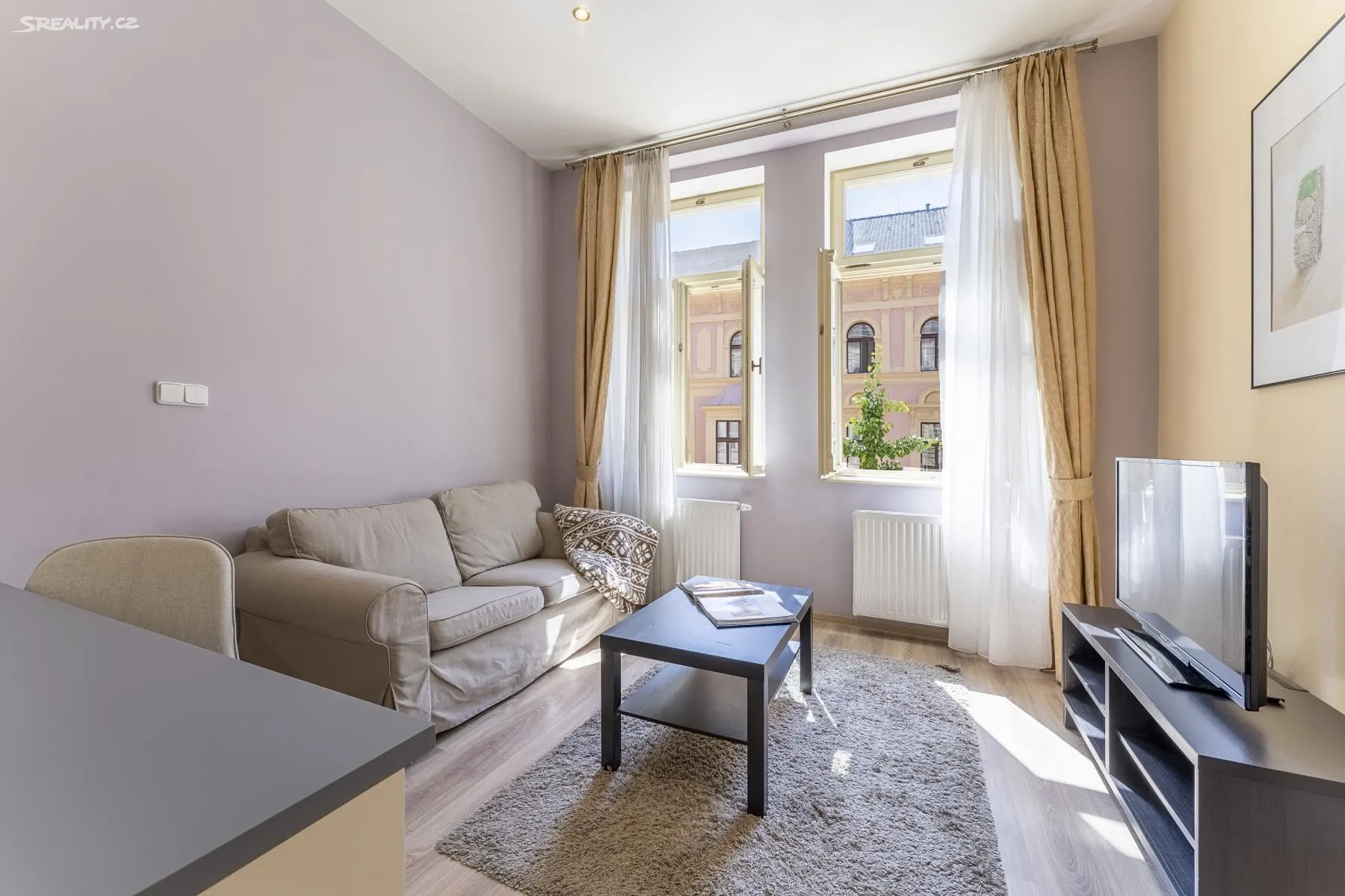 Pronájem bytu 1+1 40 m²