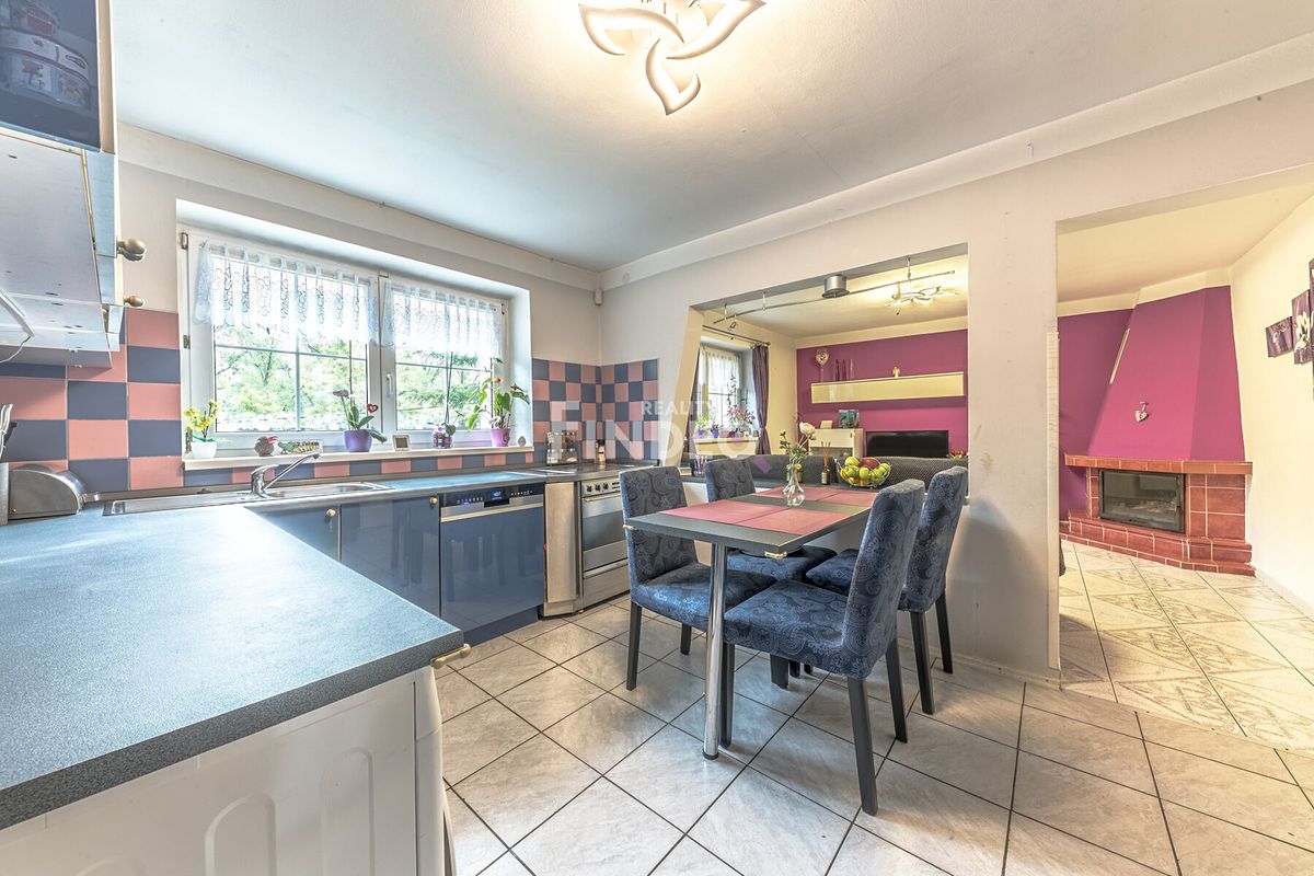 Prodej rodinného domu 125 m², pozemek 1172 m² – fotografie 5
