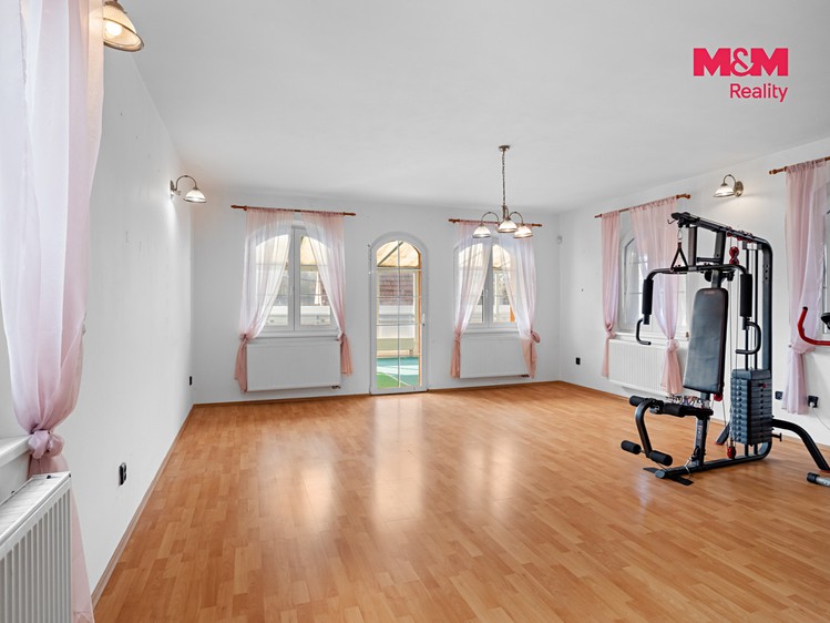 Будинок на продаж, 280 м² (2 з 30)