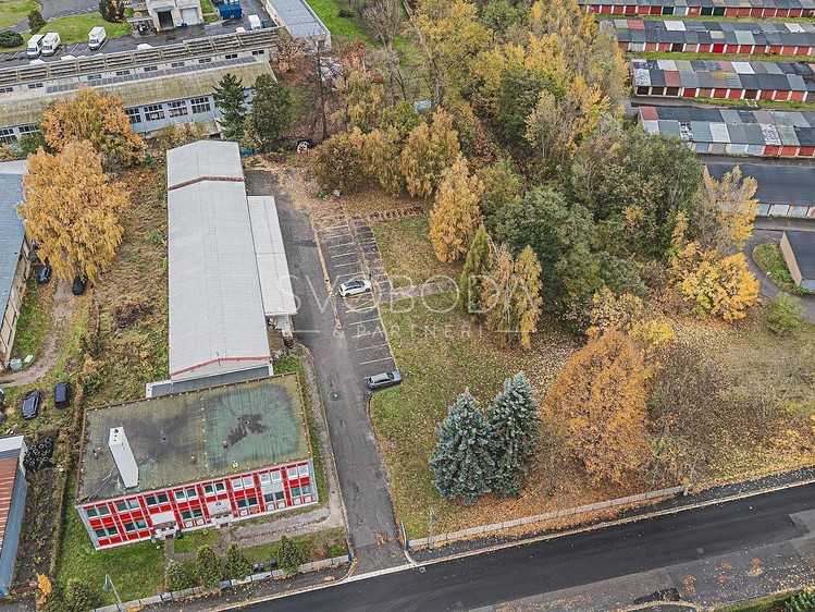 Комерційне приміщення на продаж, 1 348 м² (14 з 21)