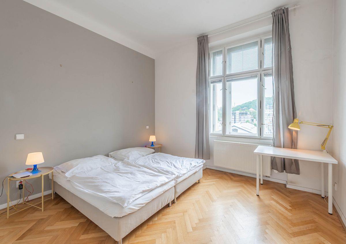 Pronájem bytu 1+1 38 m²