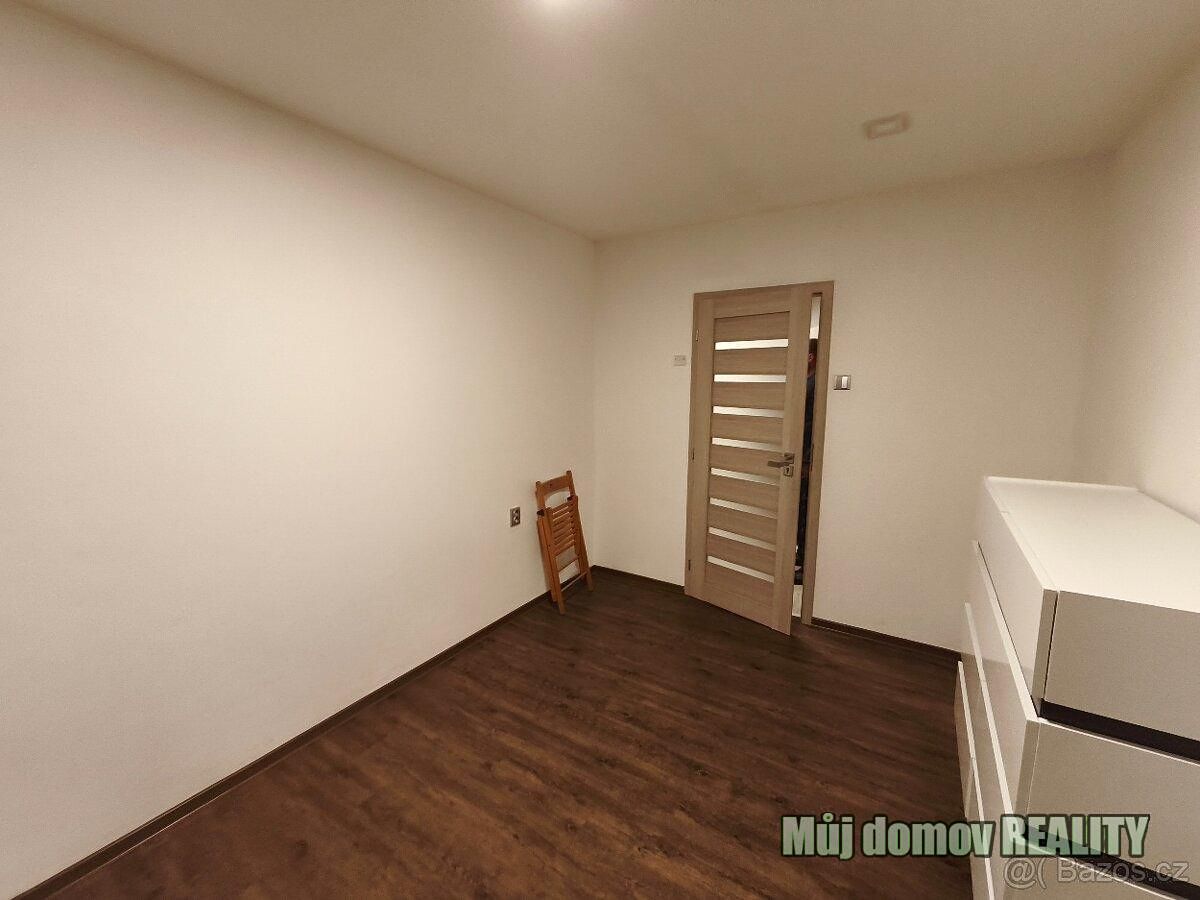 Pronájem bytu 2+kk 44 m² – fotografie 3
