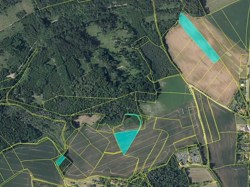 Dražba pozemku 13755 m², Pyšely – náhled fotky 1