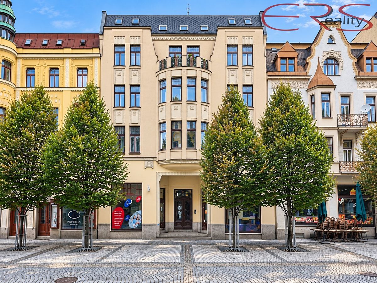 Pronájem obchodního prostoru 83 m²