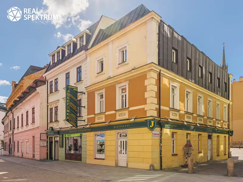 Prodej činžovního domu 915 m², Brno – náhled fotky 1