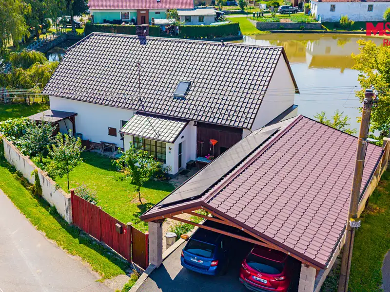 Prodej rodinného domu 185 m², pozemek 528 m², Libějice – náhled fotky 2