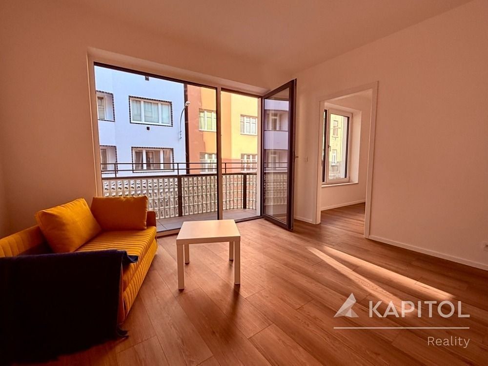 Pronájem bytu 2+kk 46 m² – fotografie 4