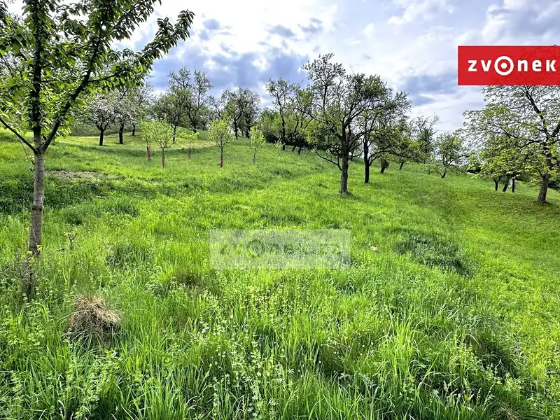 Prodej zahrady 852 m², Halenkovice – náhled fotky 2