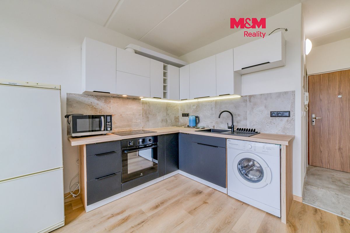 Pronájem bytu 1+1 35 m²