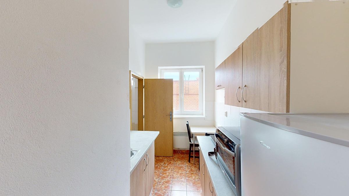 Pronájem bytu 2+1 48 m² – fotografie 4