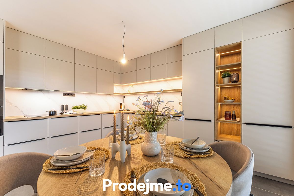 Prodej rodinného domu 136 m², pozemek 576 m², Branišovice – fotka 1 z 3