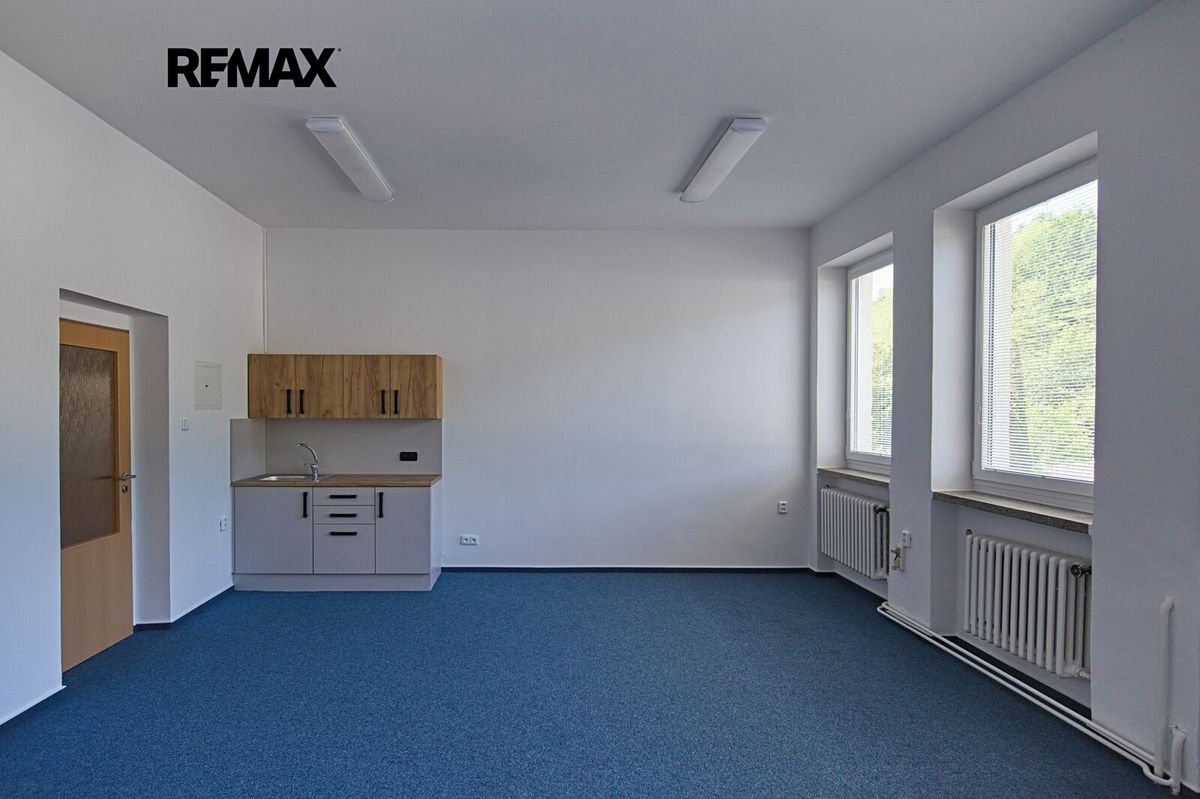 Pronájem kanceláře 32 m²