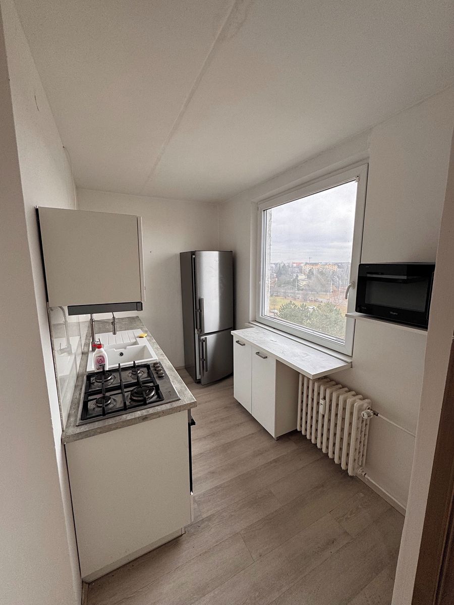 Pronájem bytu 2+1 54 m² – fotografie 2