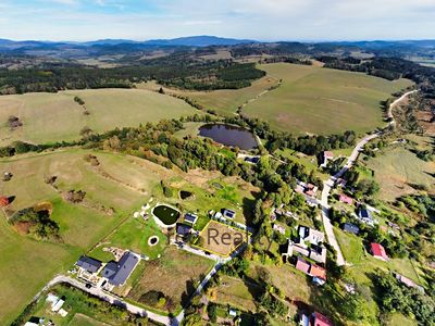 Prodej stavebního pozemku 1198 m²