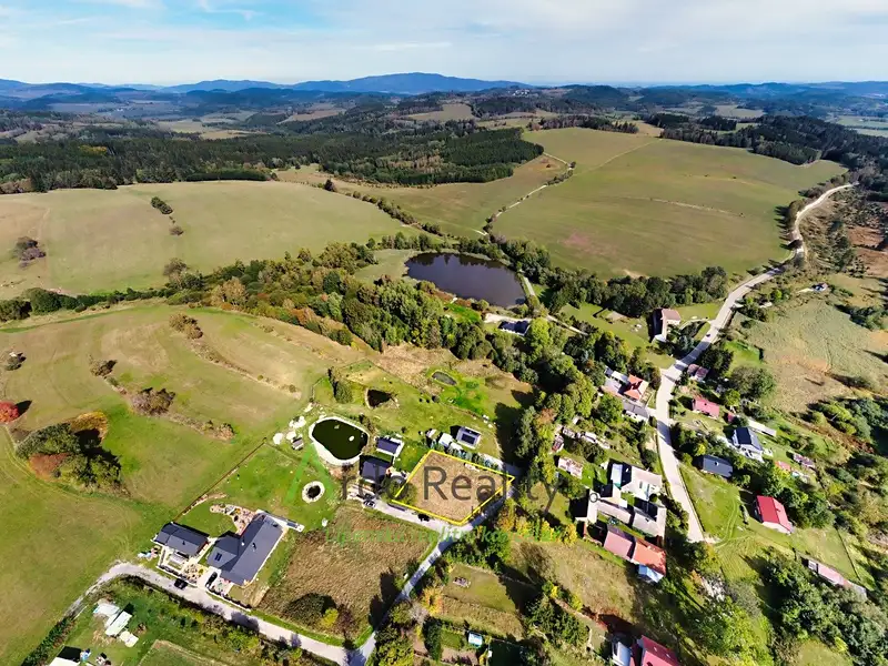 Prodej stavebního pozemku 1198 m², Světlík – náhled fotky 1