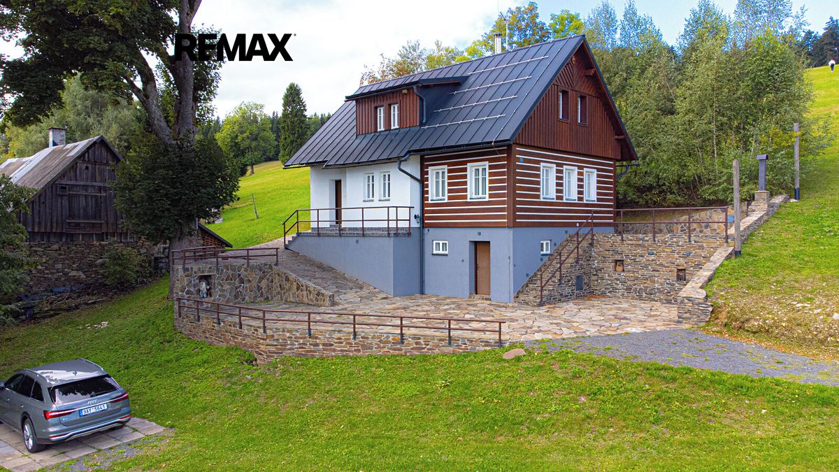 Prodej chalupy 172 m², pozemek 92 m²