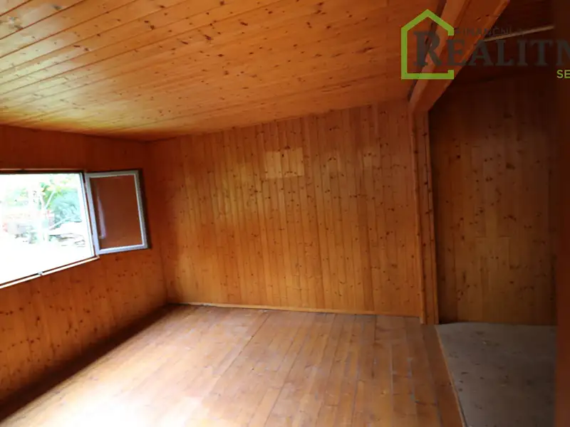 Prodej chaty 26 m², pozemek 400 m², Praha – náhled fotky 3