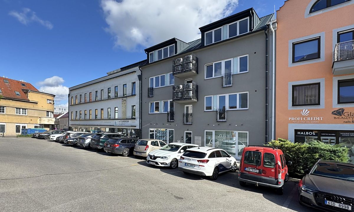 Pronájem bytu 1+kk 36 m² – fotografie 4
