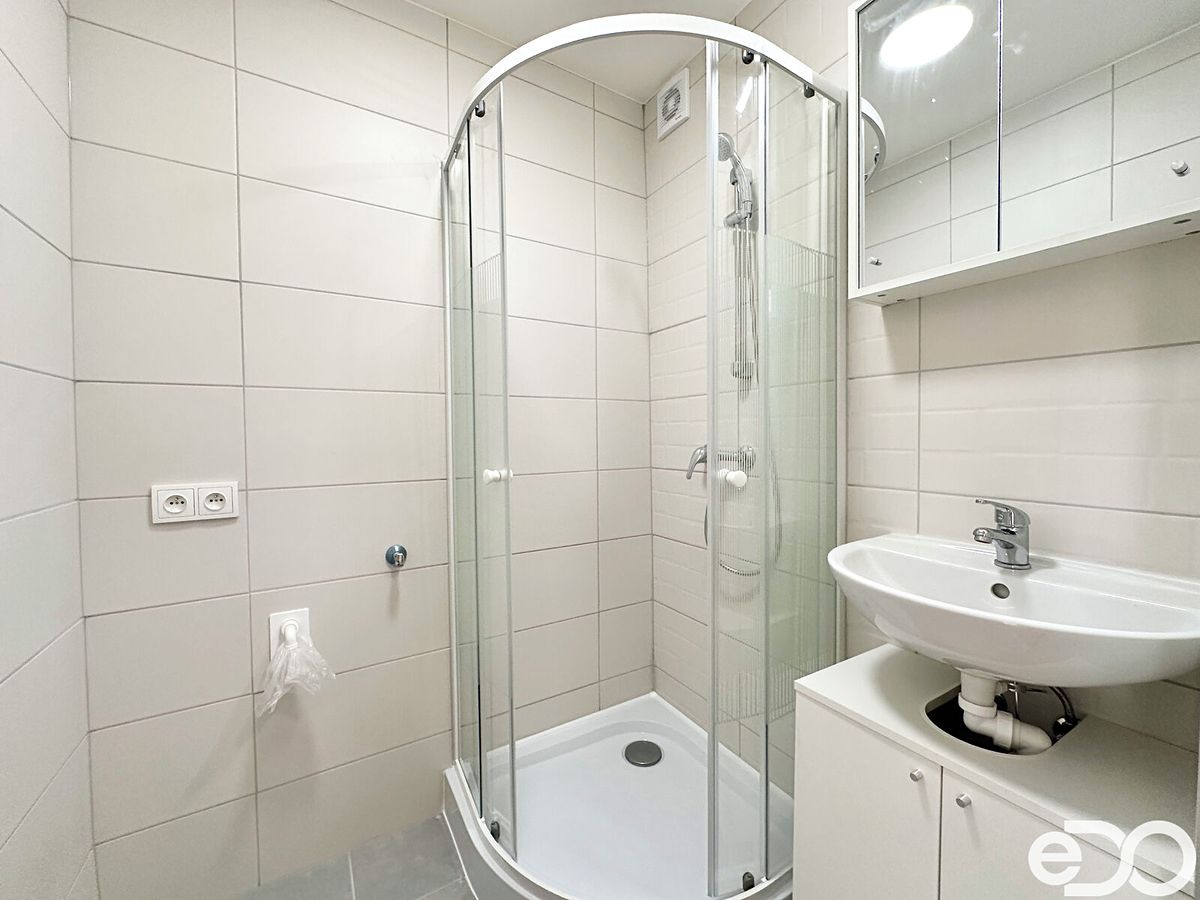 Pronájem bytu 2+1 55 m² – fotografie 5