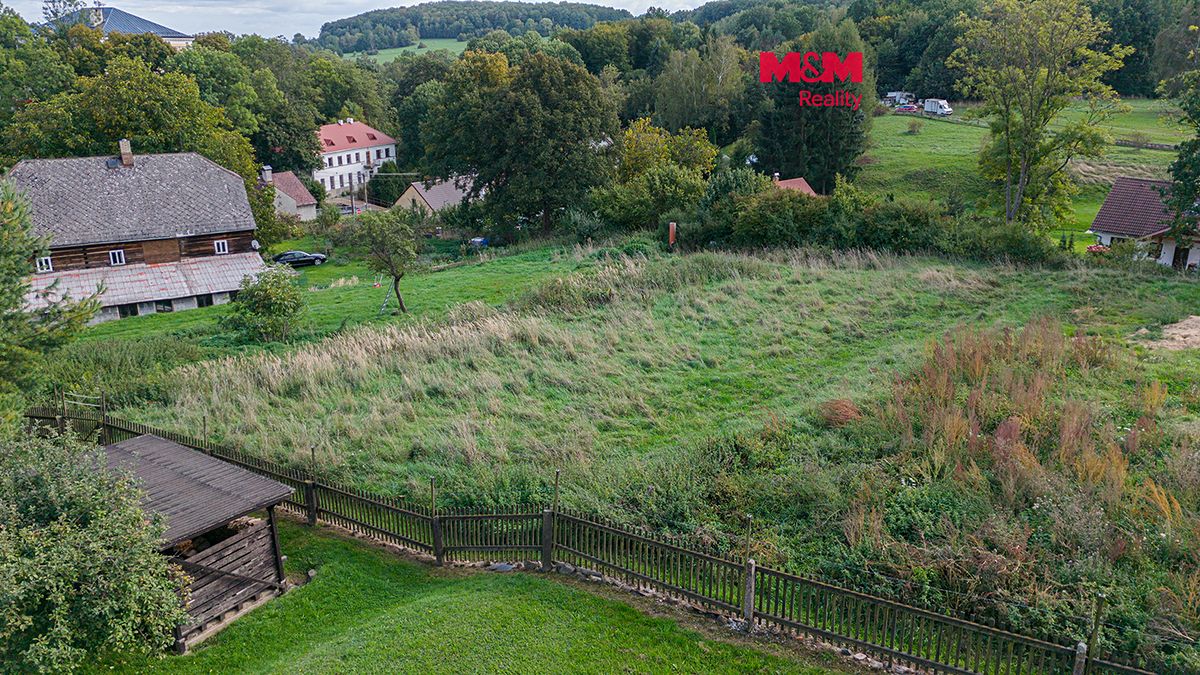 Prodej stavebního pozemku 1184 m²
