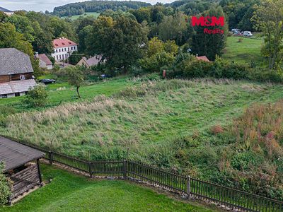 Prodej stavebního pozemku 1184 m²
