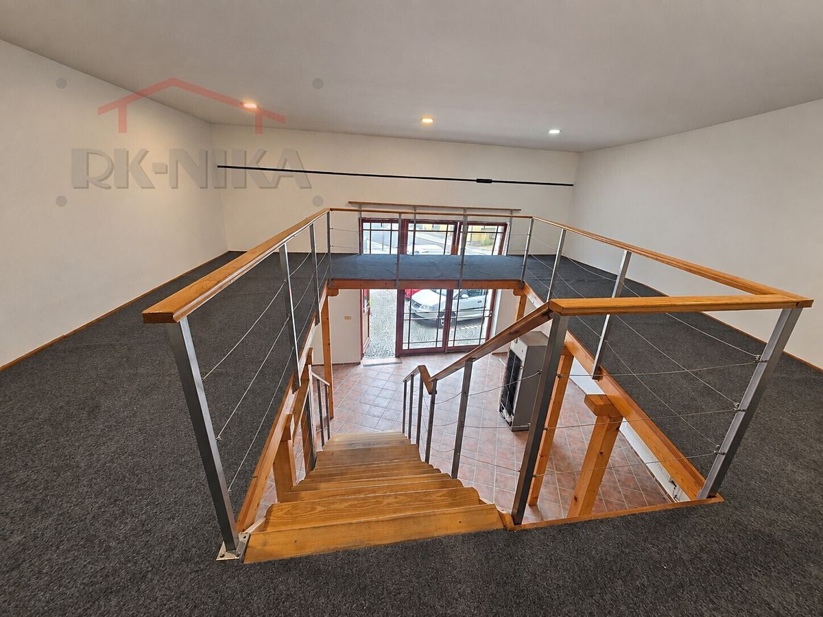 Pronájem obchodního prostoru 100 m²