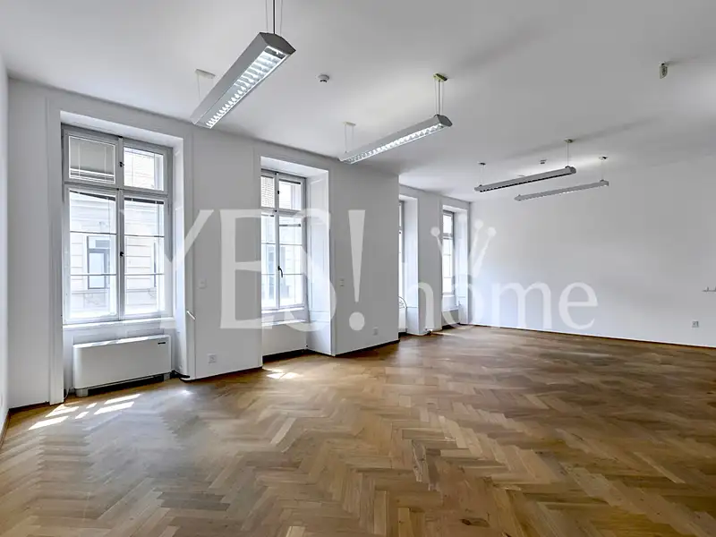 Pronájem kanceláře 212 m², Praha – náhled fotky 1