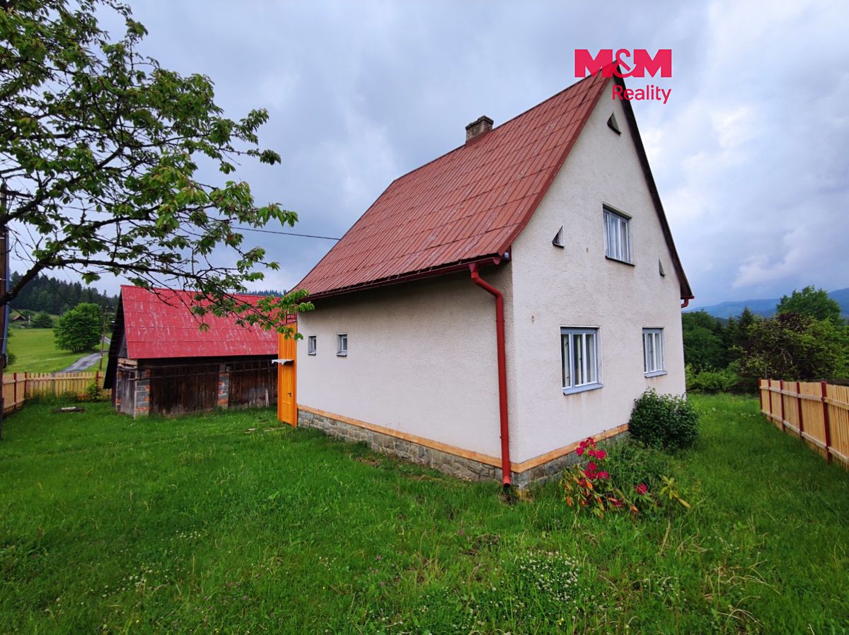 Prodej rodinného domu 150 m², pozemek 871 m²