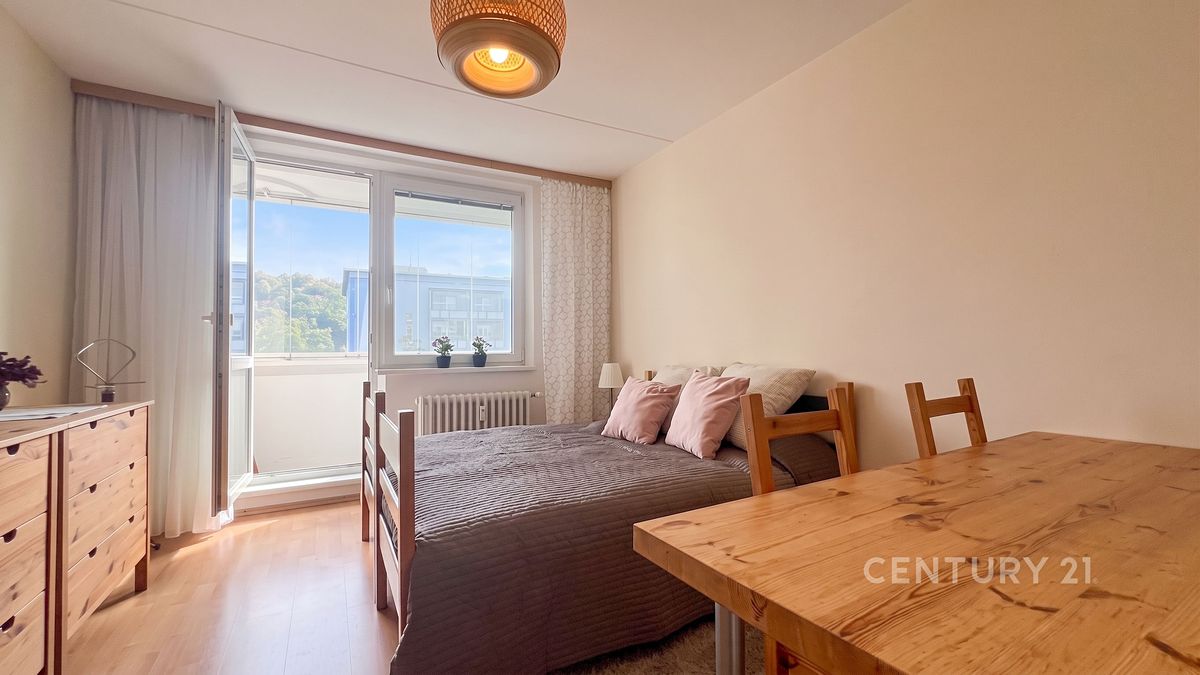 Pronájem bytu 2+1 60 m² – fotografie 2