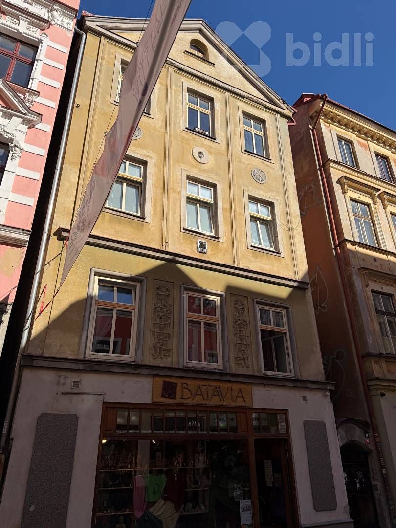 Prodej rodinného domu 260 m², pozemek 100 m²