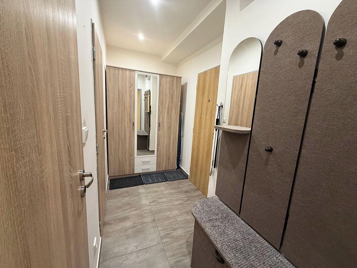 Pronájem bytu 1+1 35 m² – fotografie 4