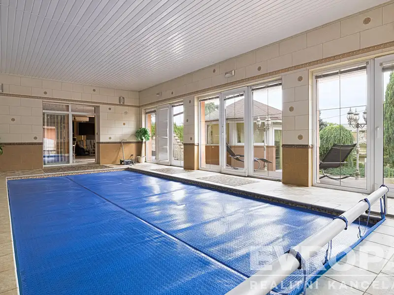 Prodej vily 220 m², pozemek 1333 m², Ostrava – náhled fotky 1
