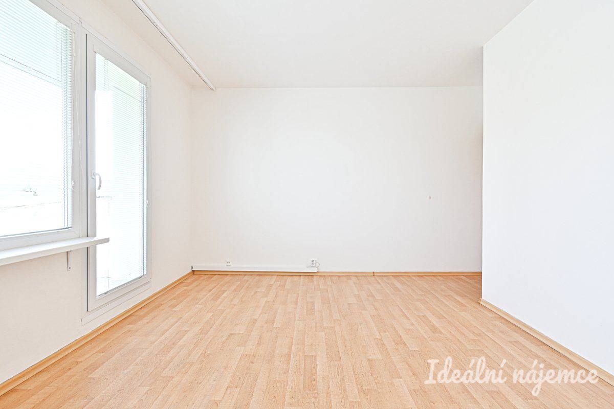 Pronájem bytu 3+1 62 m² – fotografie 5