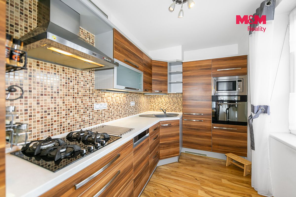 Pronájem bytu 2+kk 58 m² – fotografie 2