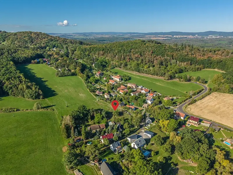 Prodej stavebního pozemku 822 m², Nový Knín – náhled fotky 2