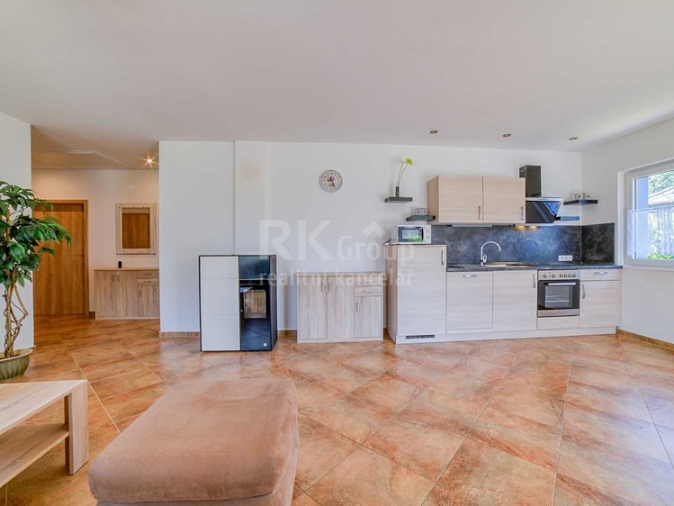 Prodej domu, 190 m² (9 z 30)