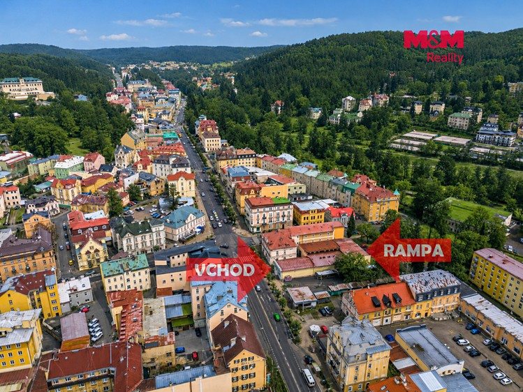 Комерційне приміщення на продаж, 663 м² (2 з 14)