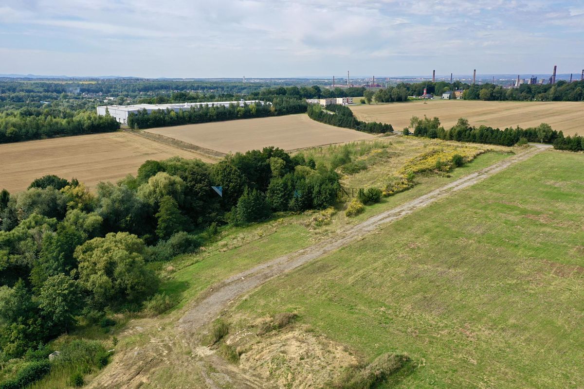 Prodej stavebního pozemku 66863 m²