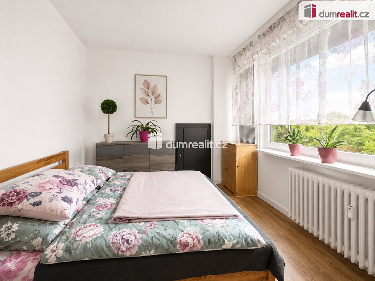 Pronájem bytu 3+1 70 m² – fotografie 5
