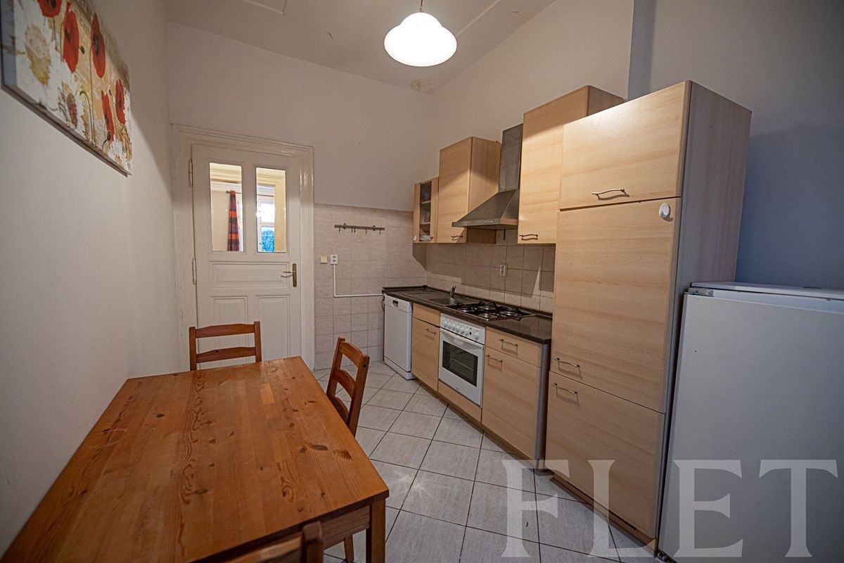Pronájem bytu 2+1 64 m² – fotografie 2